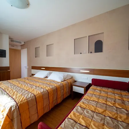 Palma De Majorca Отель Бибионе